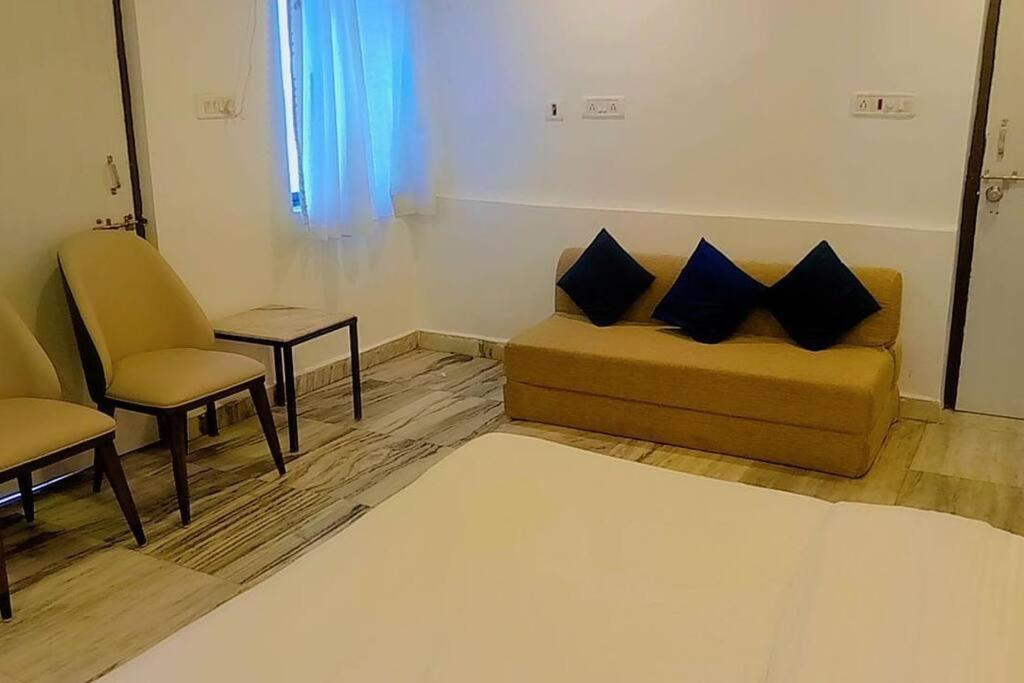 Valley Nest For 6-12 Pax Mount Abu Esterno foto